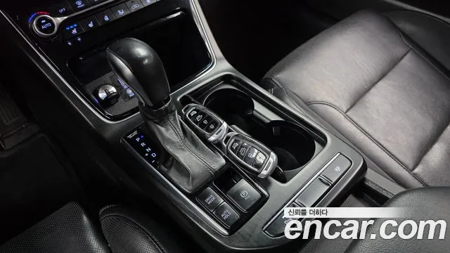 Hyundai Grandeur 2017 thumb 9
