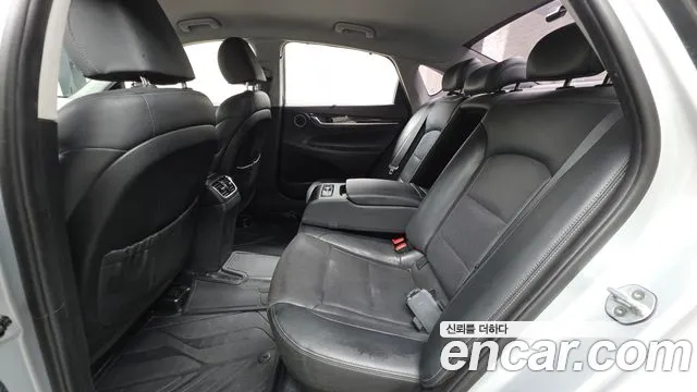 Hyundai Grandeur 2017 thumb 12