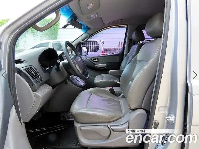 Hyundai Starex 2014 thumb 5