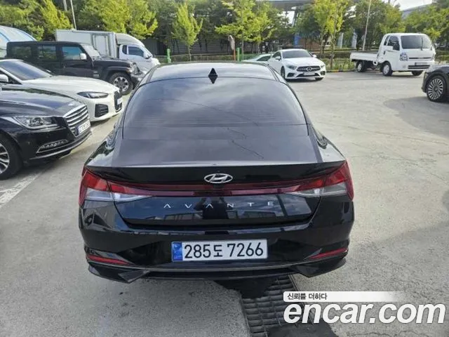 Hyundai Avante 2022 thumb 4