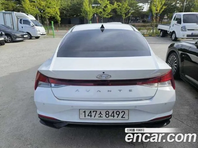 Hyundai Avante 2022 thumb 4