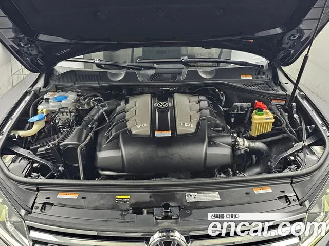 Volkswagen Touareg 2016 thumb 6