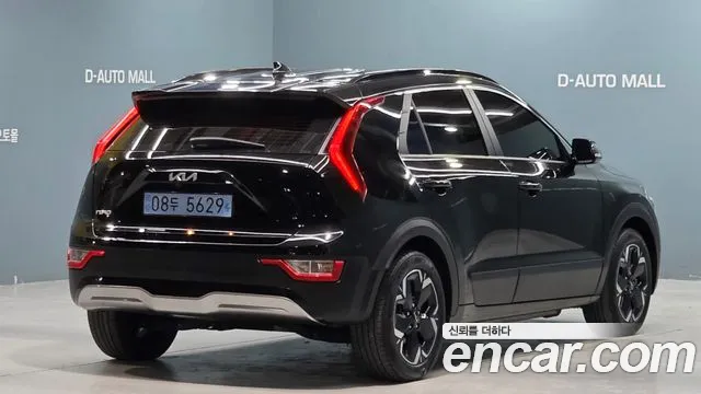Kia Niro 2022 thumb 3