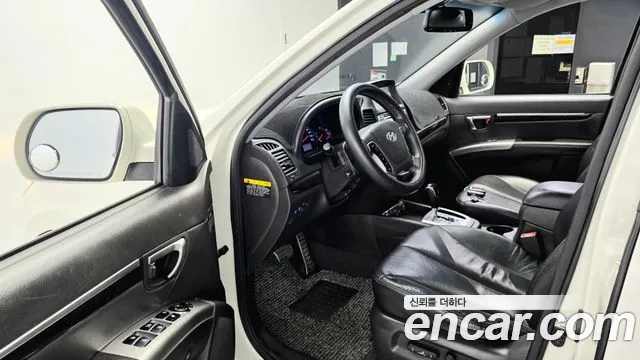 Hyundai Santa Fe 2012 thumb 10