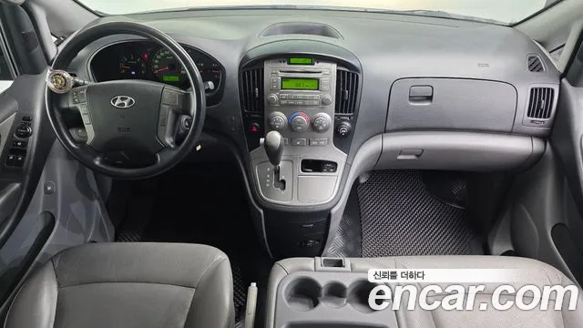 Hyundai Starex 2013 thumb 7