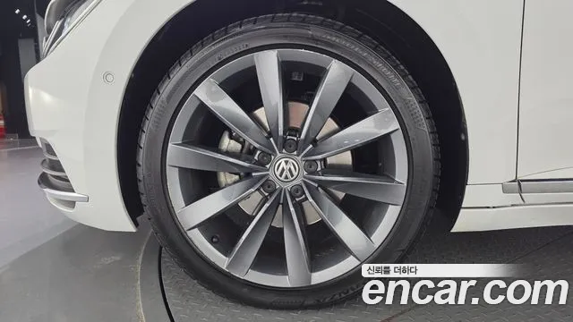 Volkswagen Arteon 2020 thumb 5