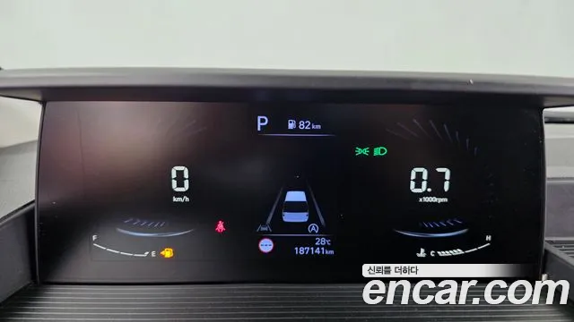 Hyundai Staria 2022 thumb 8