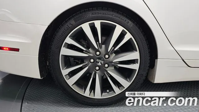 Lincoln MKZ 2017 thumb 5
