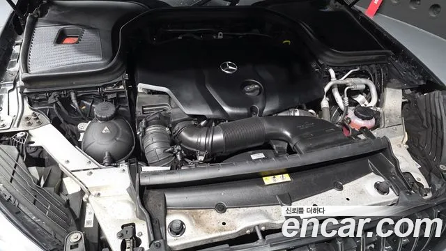 Mercedes-Benz GLC 2018 thumb 6