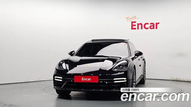 Porsche Panamera 2021 thumb 3