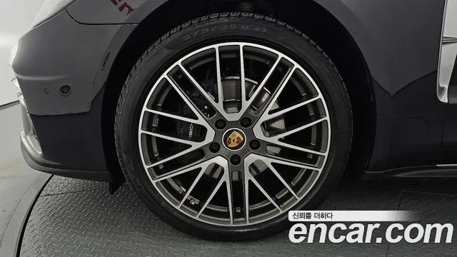 Porsche Panamera 2021 thumb 5