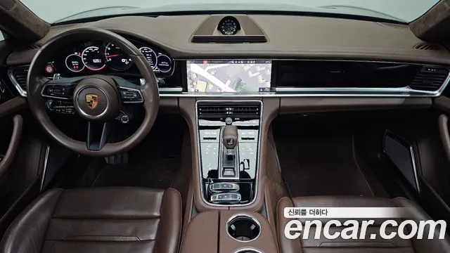 Porsche Panamera 2021 thumb 7