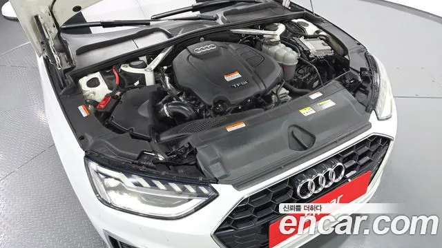 Audi A4 2021 thumb 6