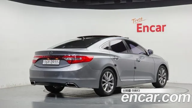 Hyundai Grandeur 2015 thumb 2