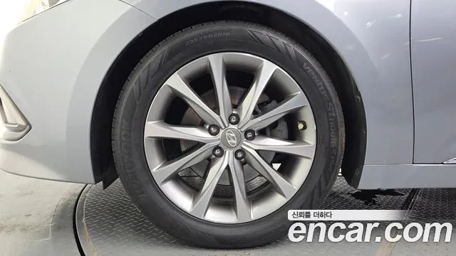 Hyundai Grandeur 2015 thumb 5