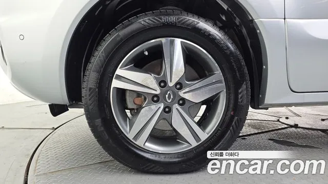 Renault-KoreaSamsung QM5 2014 thumb 5