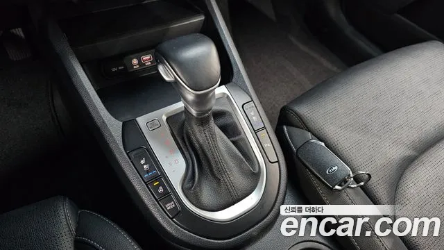 Kia K3 2019 thumb 8