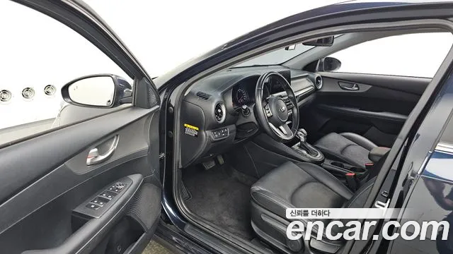 Kia K3 2019 thumb 9
