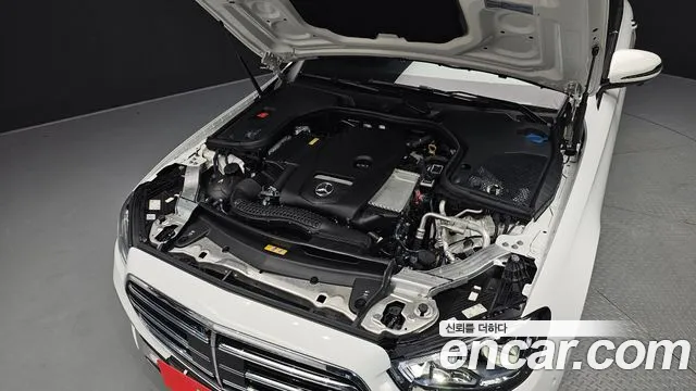 Mercedes-Benz E-Класс 2022 thumb 6
