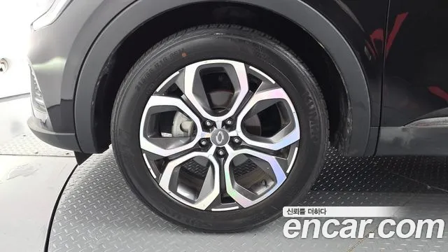 Renault-KoreaSamsung Arkana 2020 thumb 5