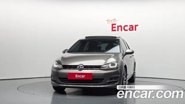 Volkswagen Golf Sportsvan 2014 thumb 3