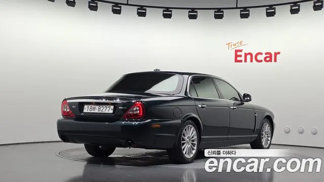 Jaguar XJ 2008 thumb 2