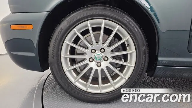 Jaguar XJ 2008 thumb 5
