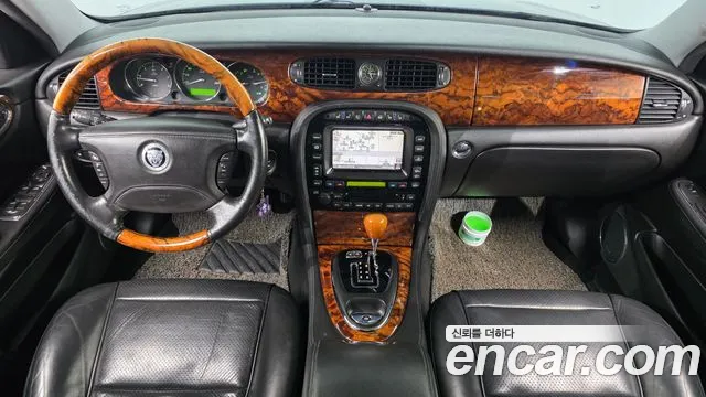 Jaguar XJ 2008 thumb 7
