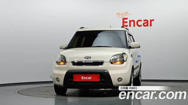 Kia Soul 2010 thumb 3