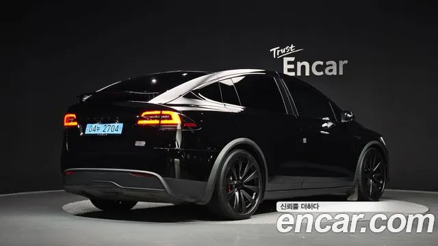 Tesla Model X 2023 thumb 2