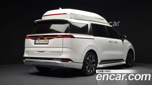 Kia Carnival 2022 thumb 2