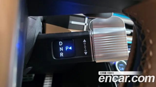 Hyundai Santa Fe 2024 thumb 9
