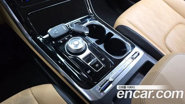 Kia Carnival 2021 thumb 9