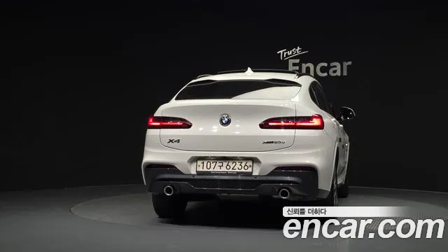 BMW X4 2020 thumb 4