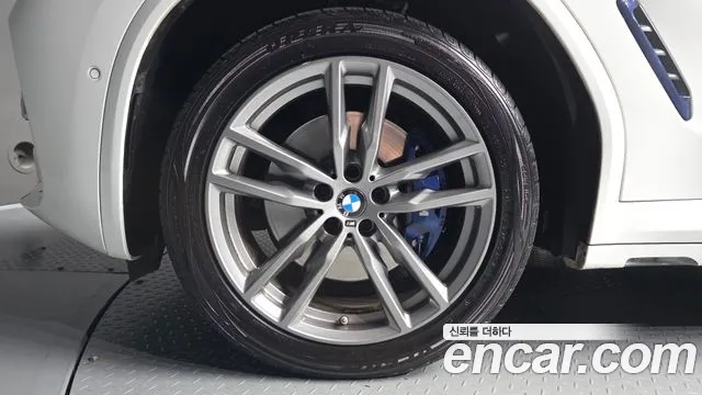 BMW X4 2020 thumb 5