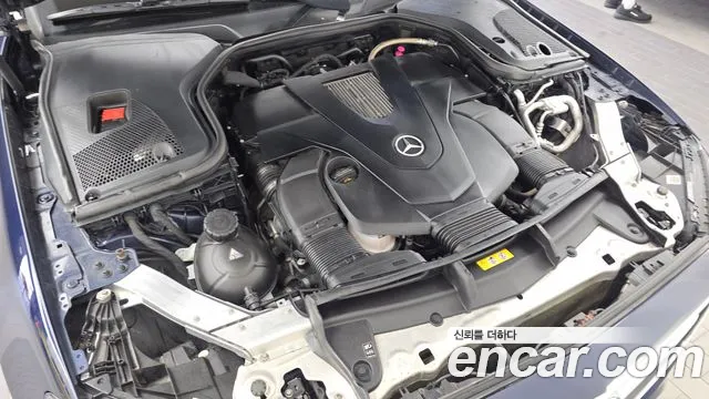Mercedes-Benz E-Класс 2017 thumb 6