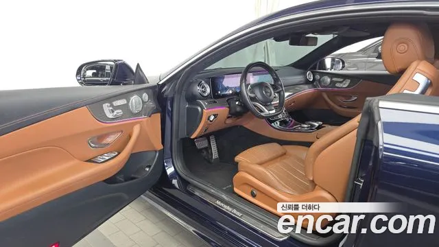 Mercedes-Benz E-Класс 2017 thumb 10