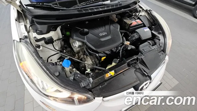 Hyundai Avante 2014 thumb 6