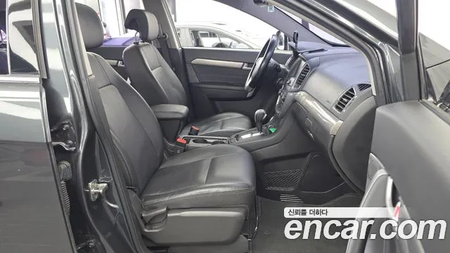 ChevroletGMDaewoo Captiva 2017 thumb 11