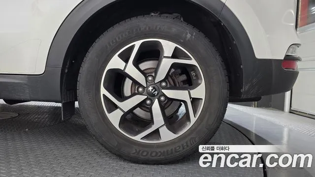 Kia Sportage 2018 thumb 5