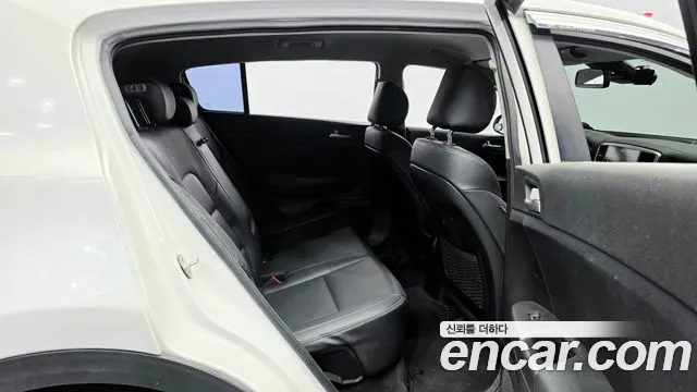 Kia Sportage 2018 thumb 12