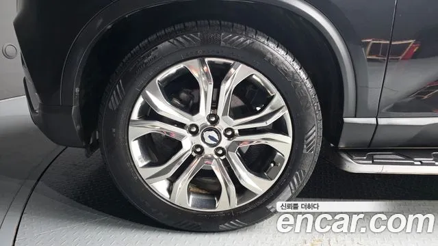 KG_Mobility_Ssangyong Rexton 2019 thumb 5
