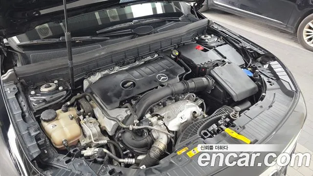 Mercedes-Benz GLB 2022 thumb 6