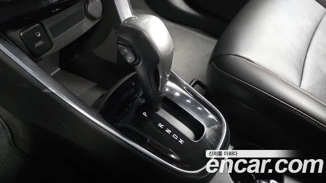 ChevroletGMDaewoo Tracker 2017 thumb 9