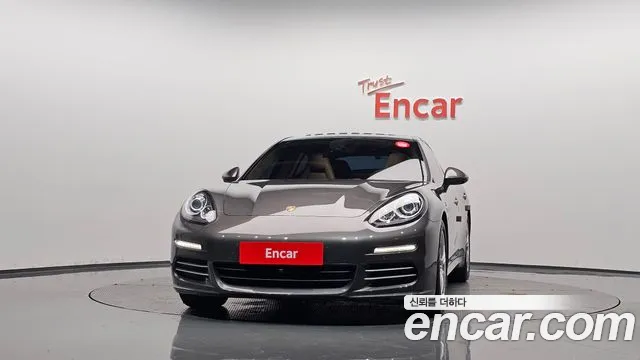 Porsche Panamera 2014 thumb 3