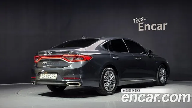 Hyundai Grandeur 2017 thumb 2