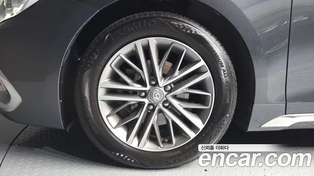 Hyundai Grandeur 2017 thumb 5