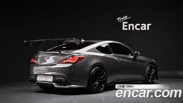 Hyundai Genesis 2012 thumb 2