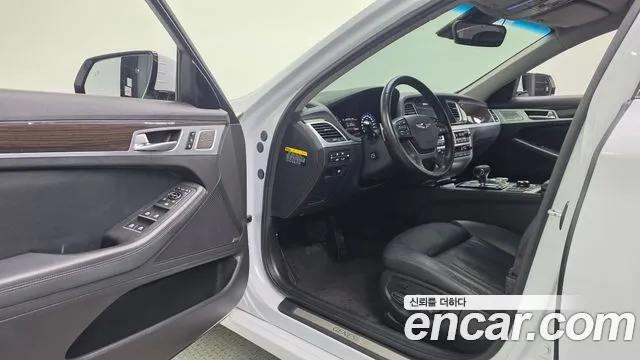 Genesis G80 2017 thumb 12