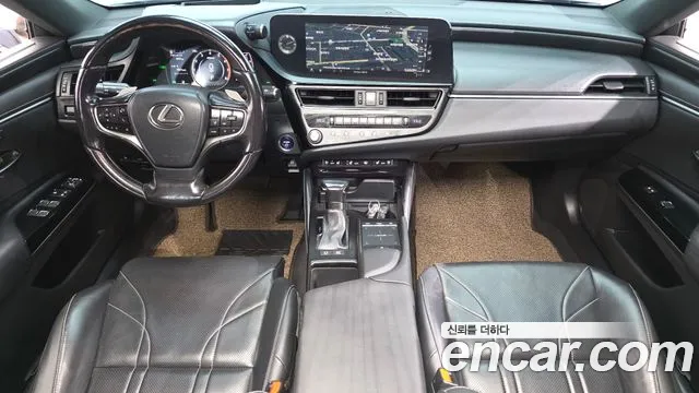 Lexus ES 2022 thumb 6